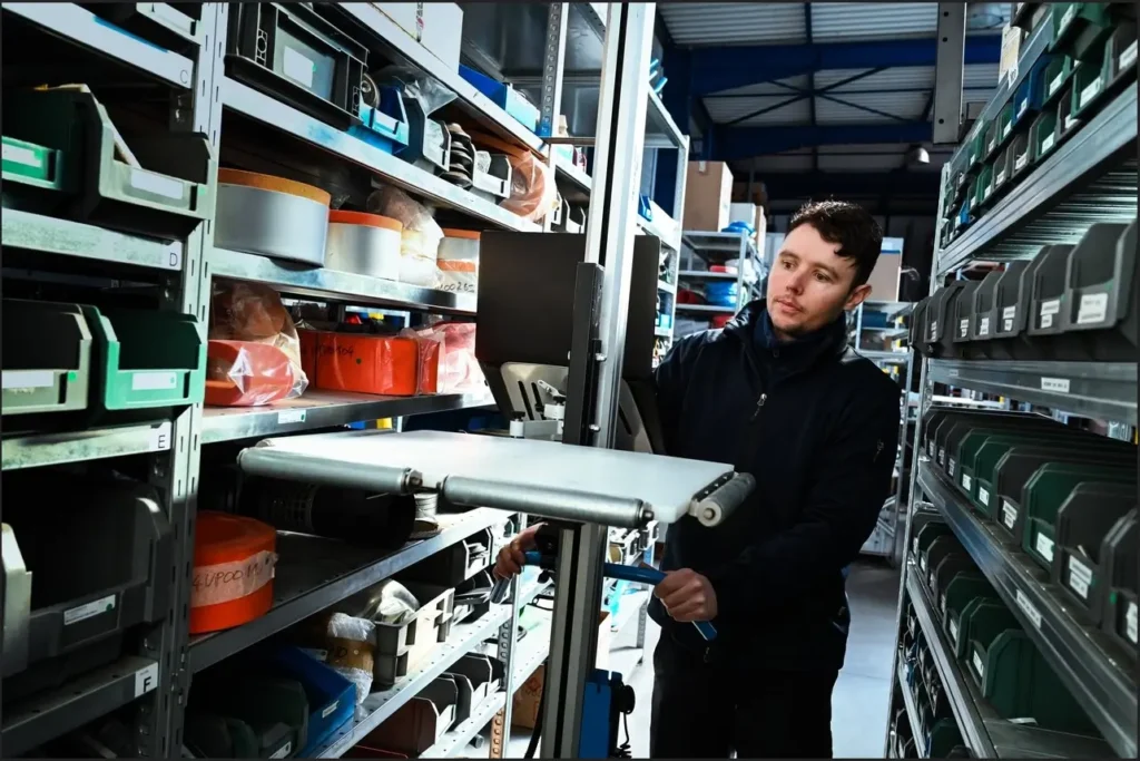 Wózek manipulacyjny Pronomic E